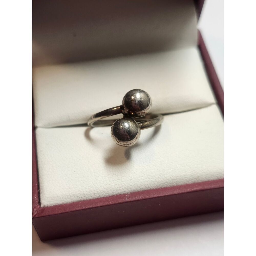 Silver Tone Double Ball Ring Size 7.75